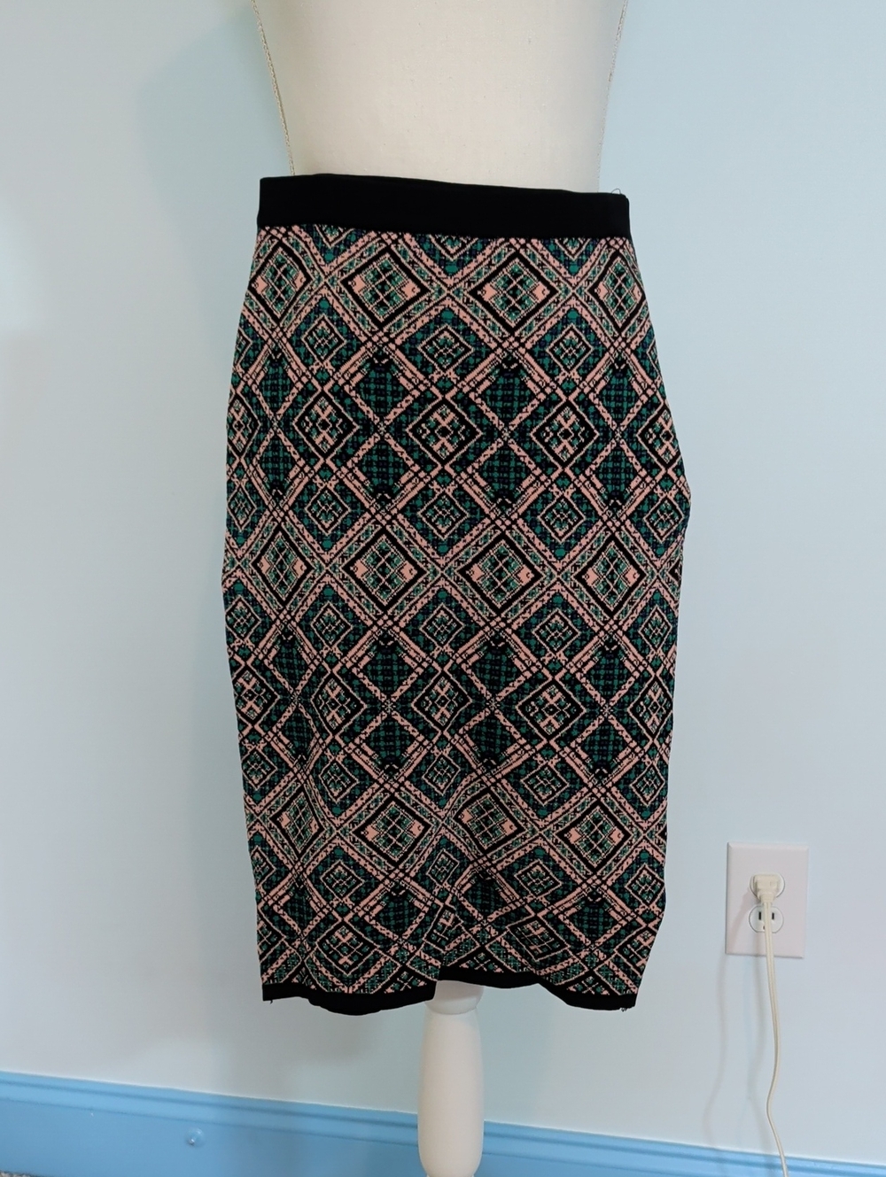Jealous Tomato Pencil Skirt Stretch Fit Geometric Pattern Sz M Art Deco Abstract